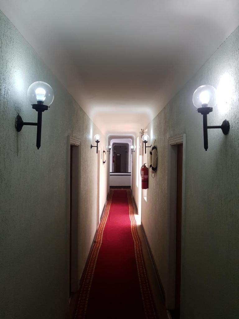 Alhambra Hotel photo 1
