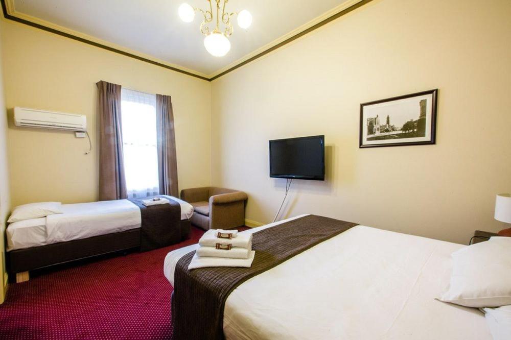 The Glenferrie Hotel Hawthorn photo 4