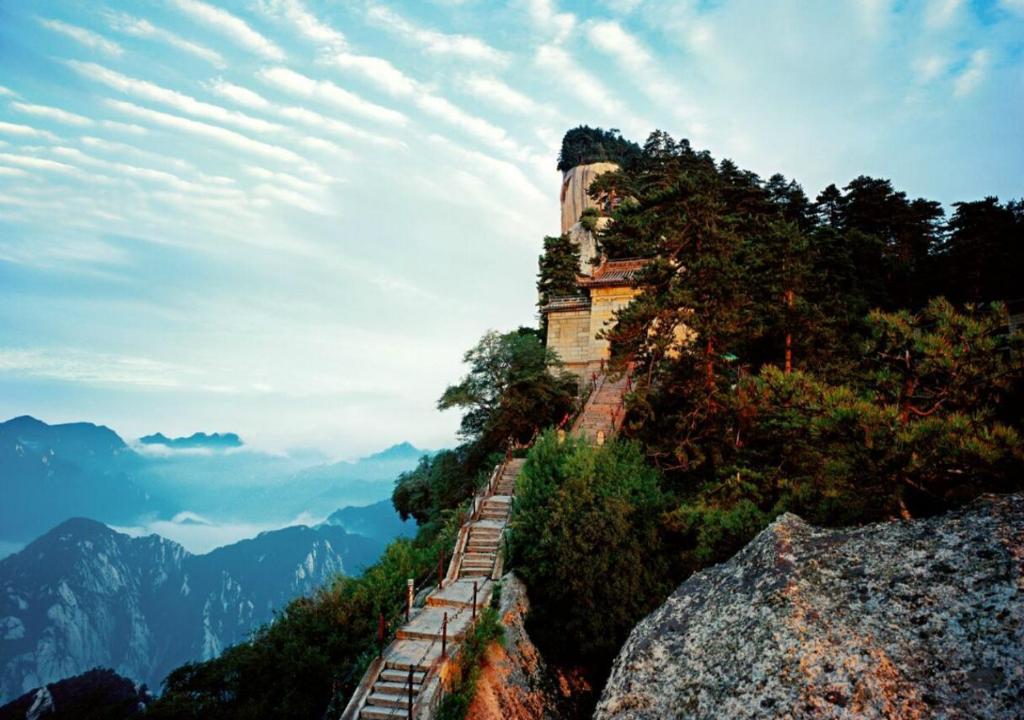 Huashan International Youth Hostel photo 3