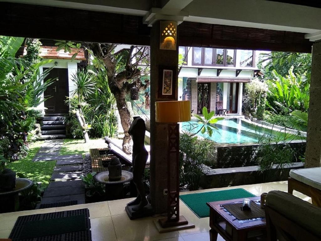 Umah Watu Villas - Tap to explore photos