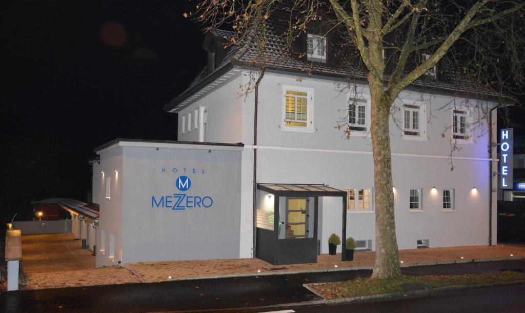 Hotel Mezzero photo 1