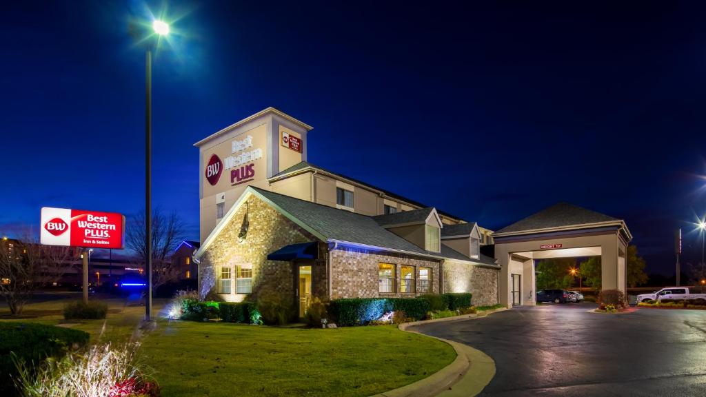 Best Western PLUS Tulsa Inn & Suites photo 1