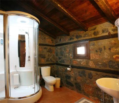 Grand House Suites photo 3