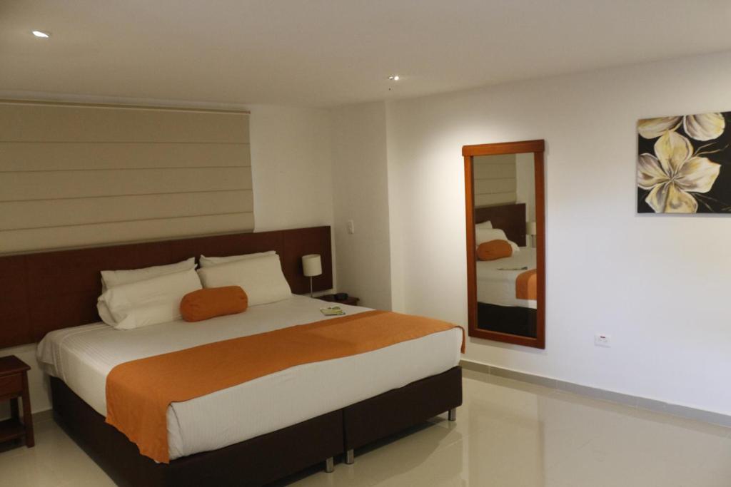 Hotel Bachue photo 1