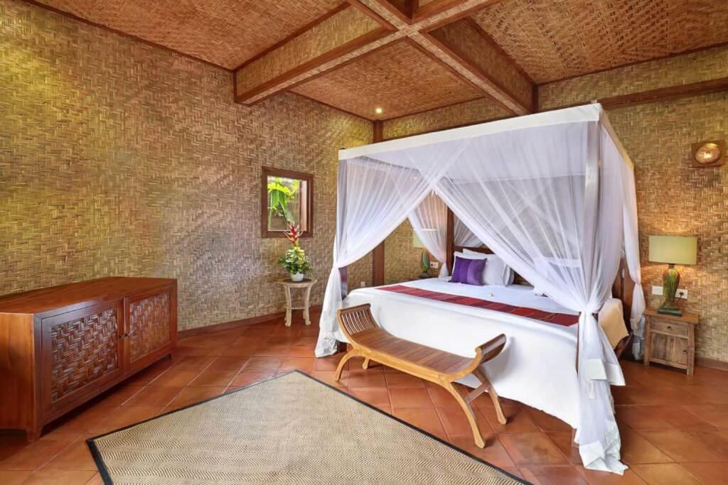 Семейный (Семейное бунгало), Uluwatu Lumbung Cottages