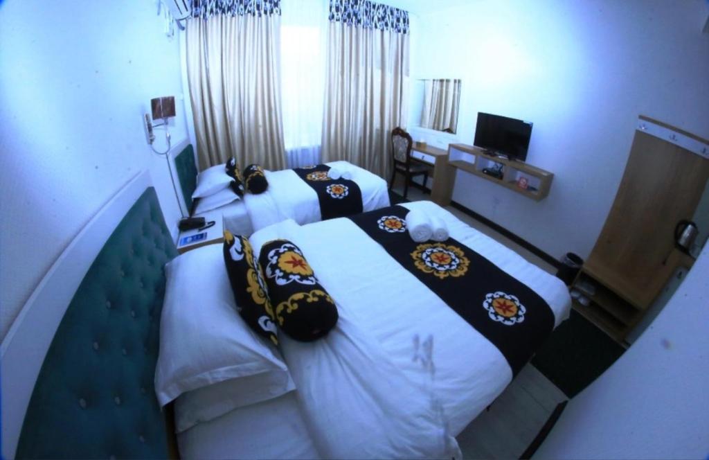 Трехместный (Трехместный номер), Гостевой дом Rohat Hotel