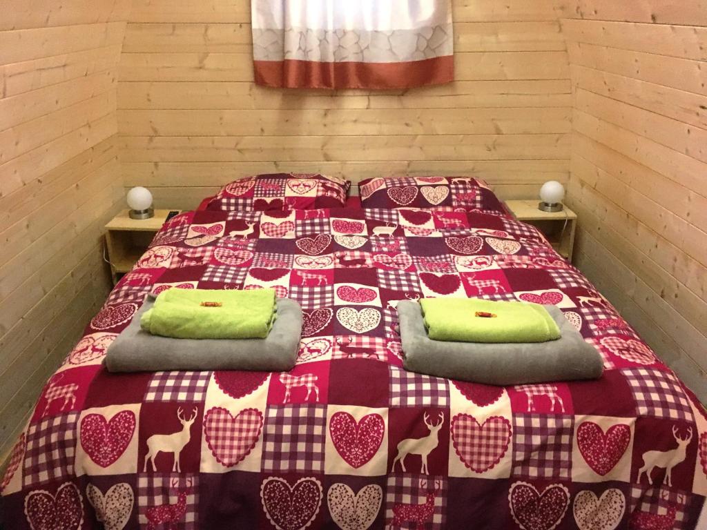 Inn-side ADVENTURE CABINS photo 1