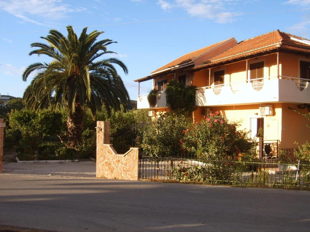 Kokkinos Apartments photo 4