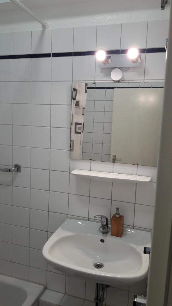 Апартаменты (Апартаменты-студио), A&S Ferienwohnungen Roonstraße