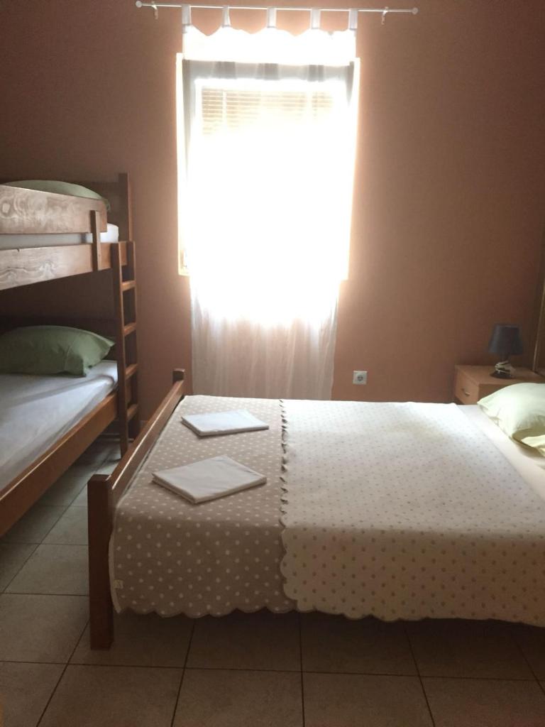 Апартаменты (Апартаменты с 1 спальней и балконом (для 4 взрослых)), Apartments Beba Zalad