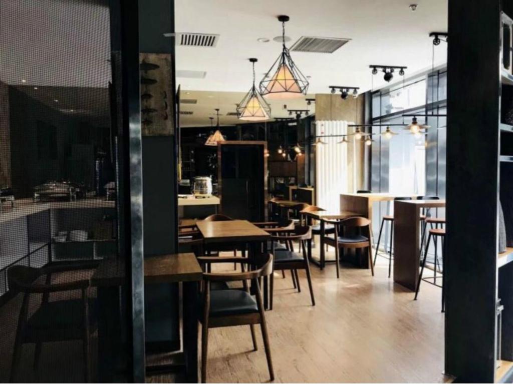 James Joyce Coffetel Beijing Gulou street, Nanluoguxiang photo 4