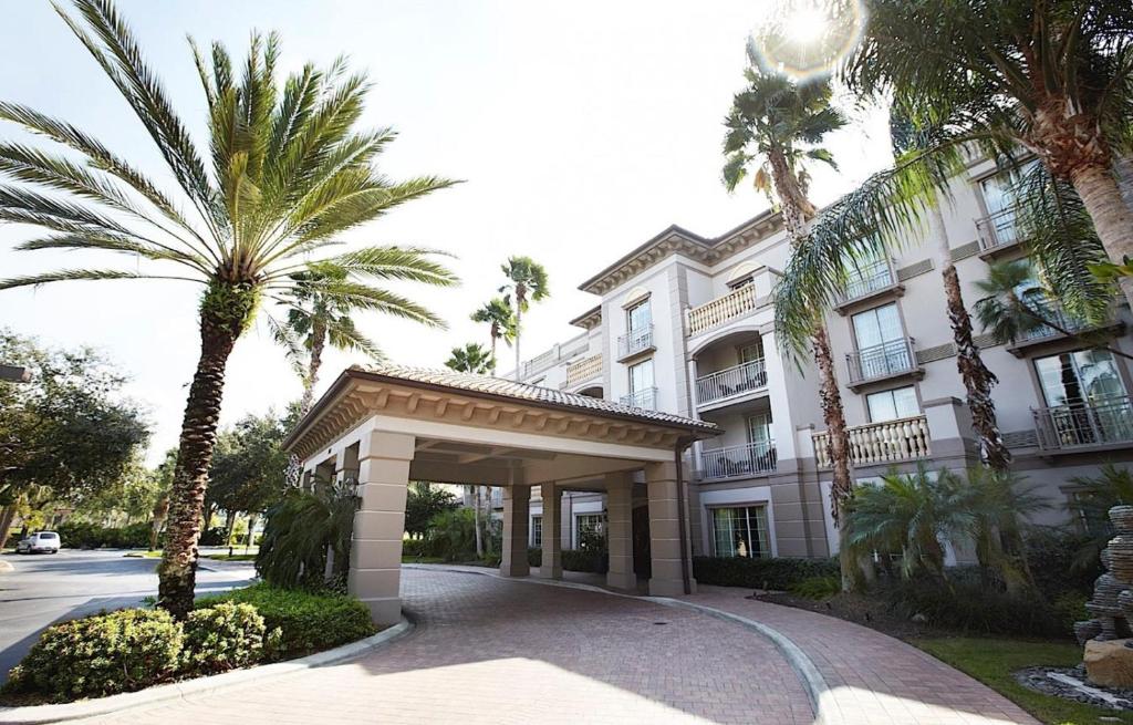 Trianon Bonita Bay image