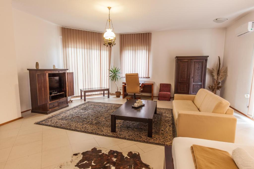 Двухместный (Двухместный номер «Комфорт» с 1 кроватью и террасой), The Belgrade Hills Rooms and Suites
