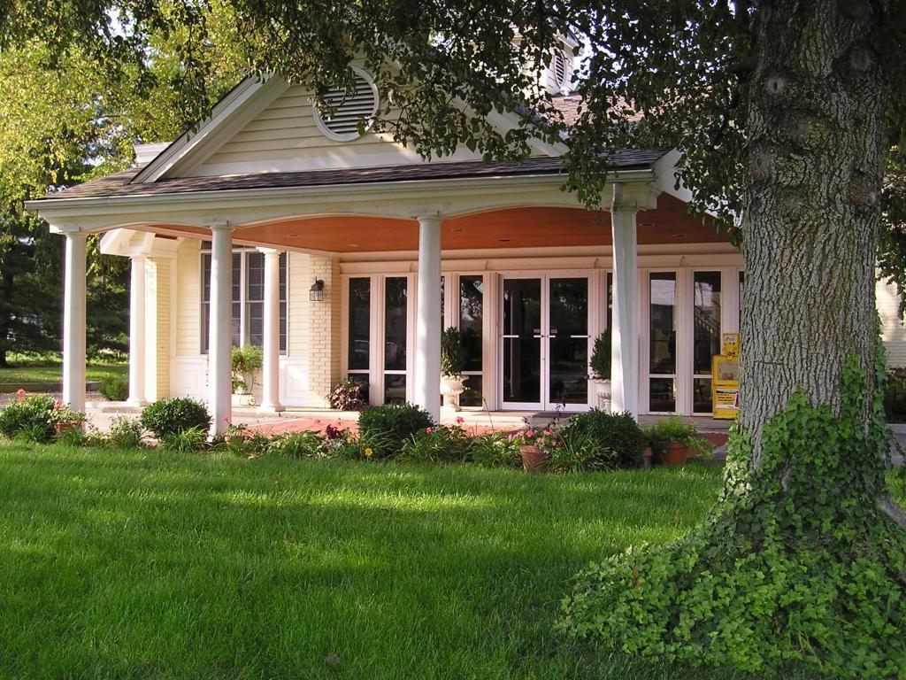 Kirkwood Inn image