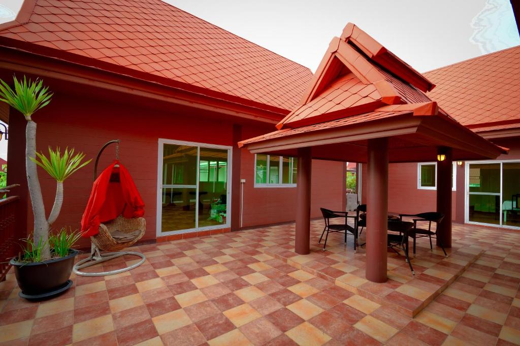 Avila Resort Pattaya Room Type - Executive Suite