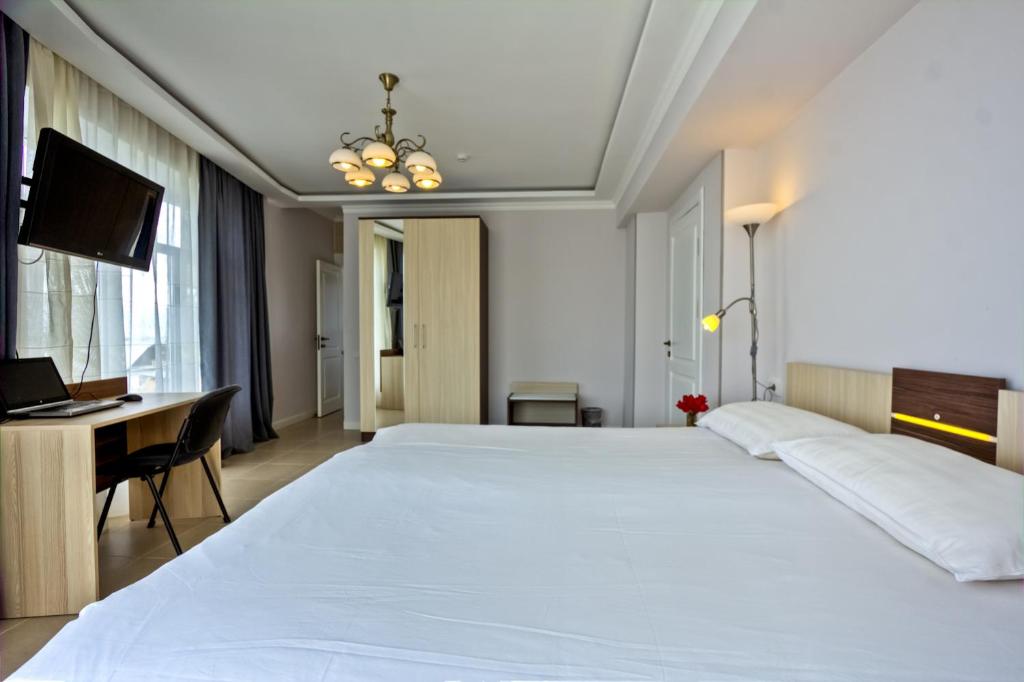 Green Yard Hotel photo 3