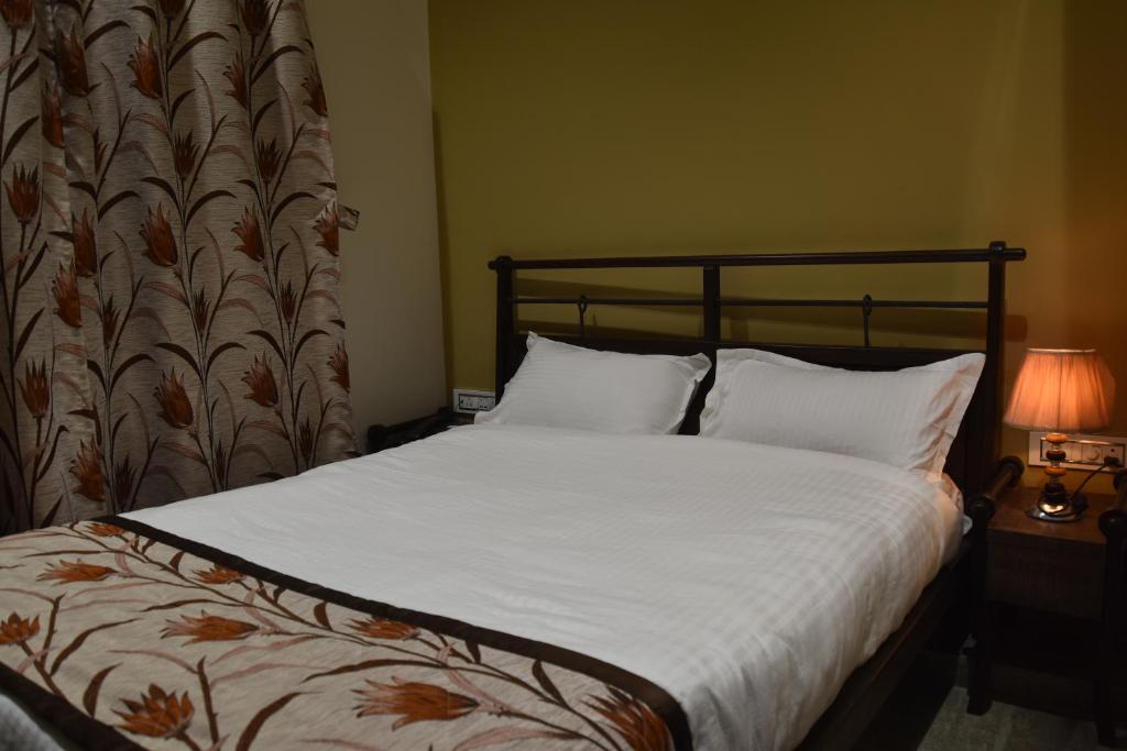 Двухместный (Двухместный номер Делюкс с 1 кроватью), Jaipur Hotel new
