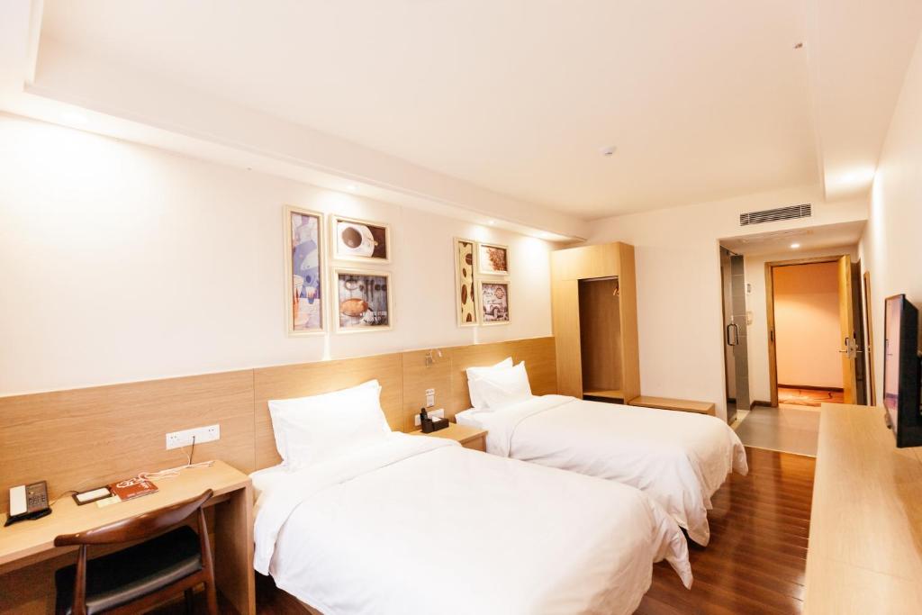 Двухместный (Двухместный номер Делюкс с 2 отдельными кроватями), T Social Hotel