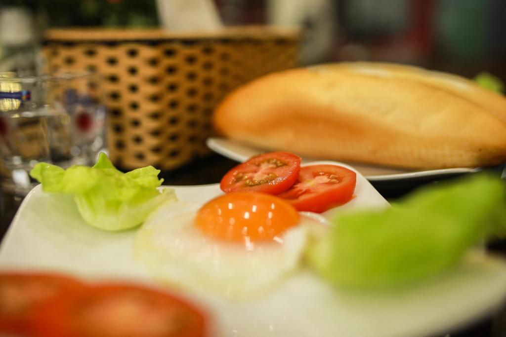 Двухместный (Номер Делюкс), Bien Khoi Mini Hotel