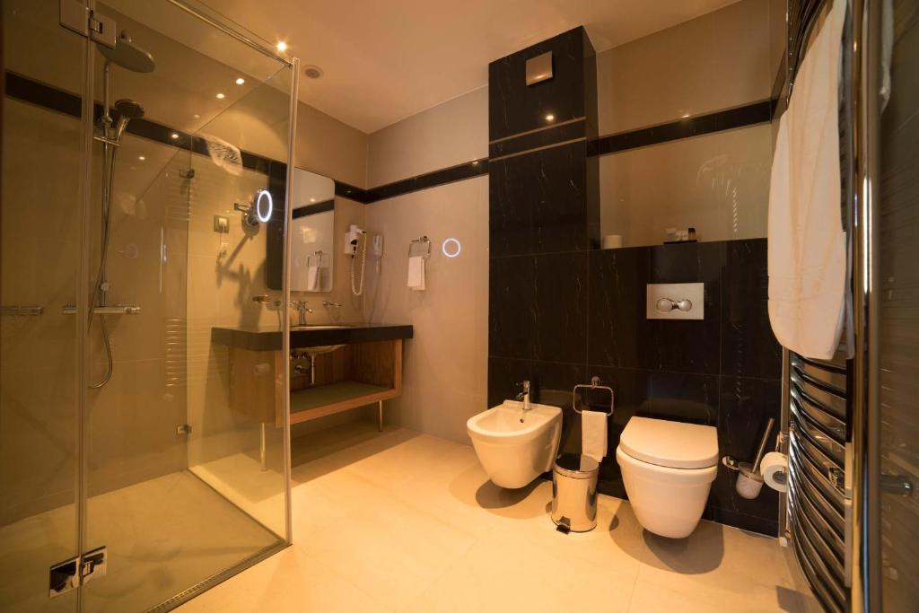Вилла (Роскошная вилла (для 4 взрослых и 1 ребенка)), Ruskovets Resort & Thermal SPA