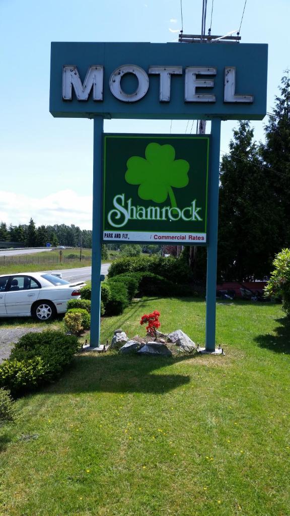 Shamrock Motel image