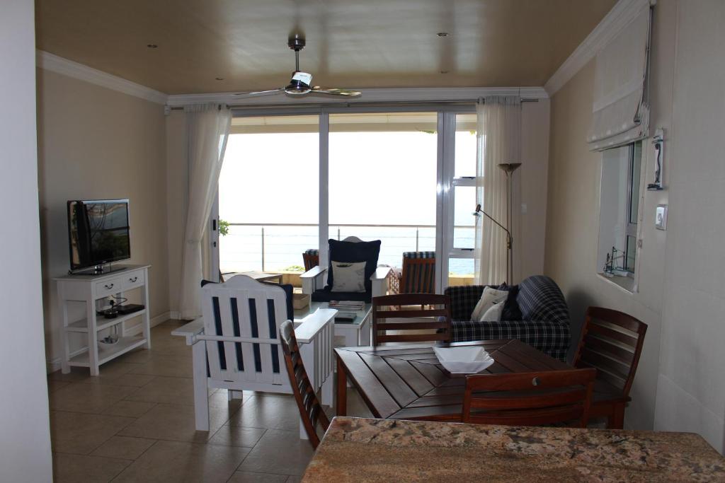 The Blue Marine Self-Catering photo 3