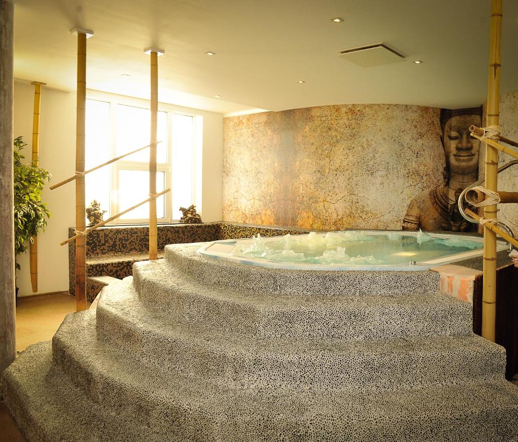 Hotel & Wellness Royal Astrid photo 4