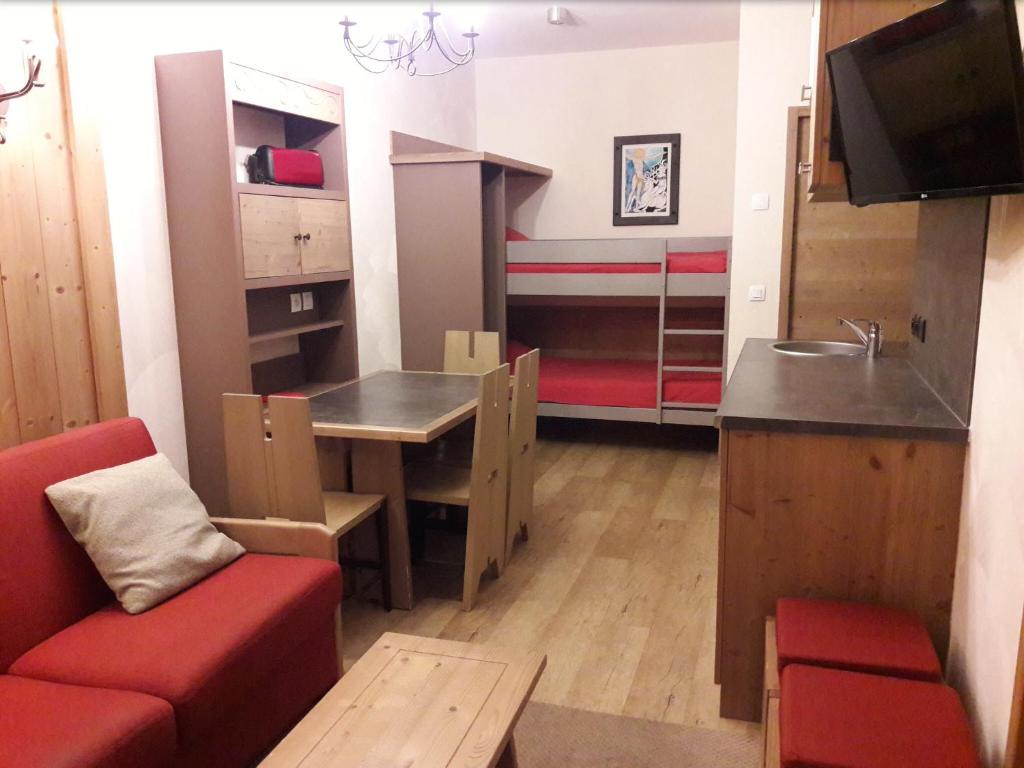 T2 RESIDENCE ANTARES 4* pieds des pistes photo 3