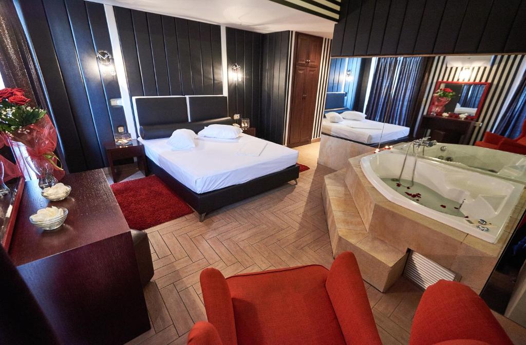 Сьюит (Люкс с гидромассажной ванной), Atlantic Hotel