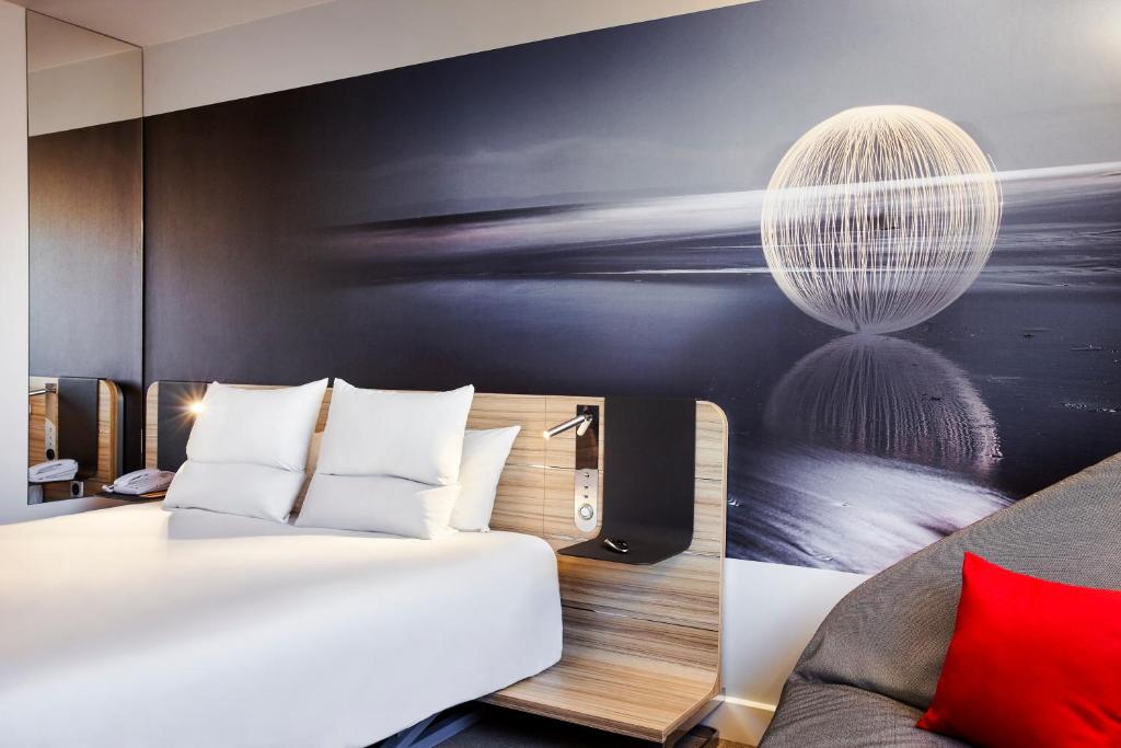 Двухместный (Представительский номер с кроватью размера «king-size»), Novotel Mexico City Santa Fe