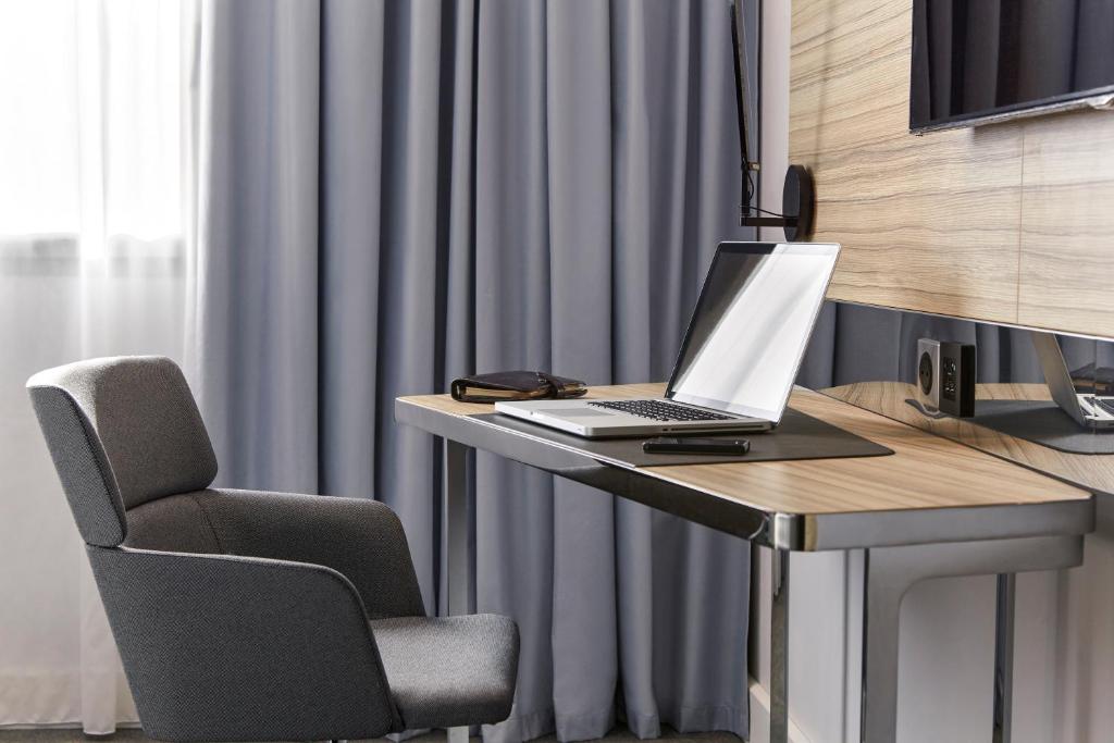 Двухместный (Представительский номер с кроватью размера «king-size»), Novotel Mexico City Santa Fe