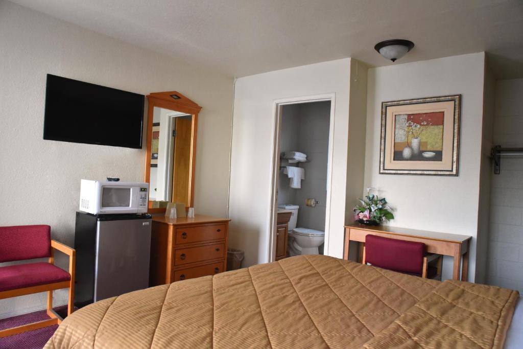 Travel Inn Redding photo 1