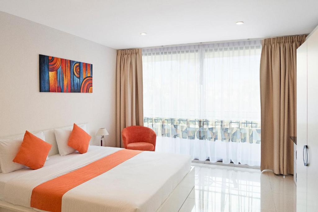 Двухместный (Улучшенный двухместный номер с 1 кроватью), Sunny Beach Residence