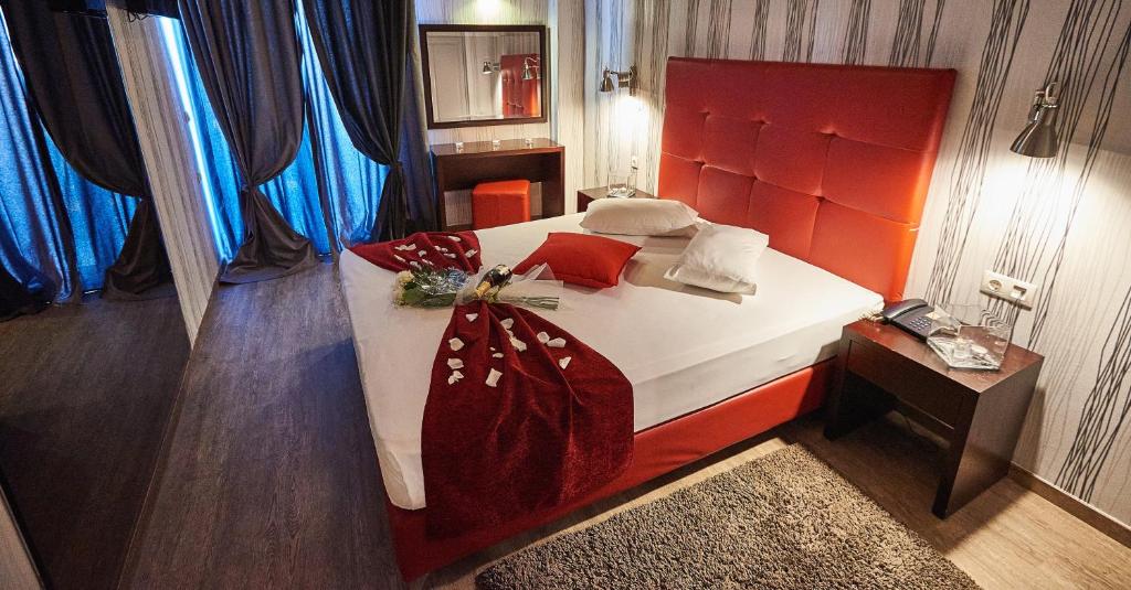 Двухместный (Стандартный двухместный номер с 1 кроватью), Atlantic Hotel