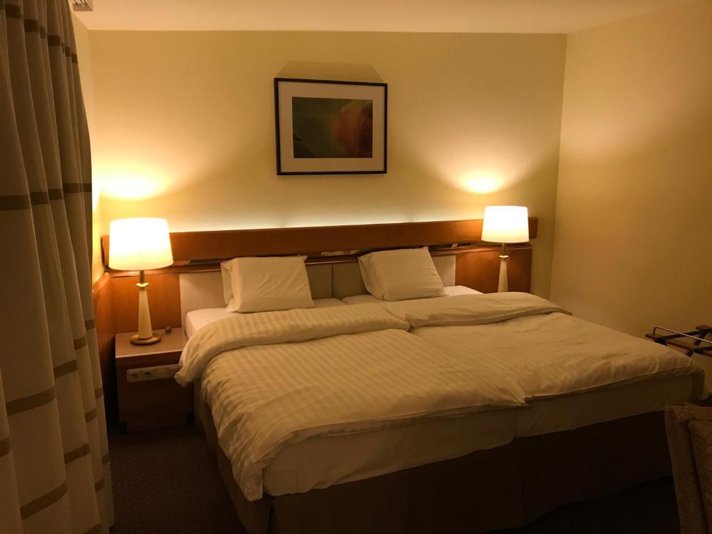 Hotel Podzamcze photo 2