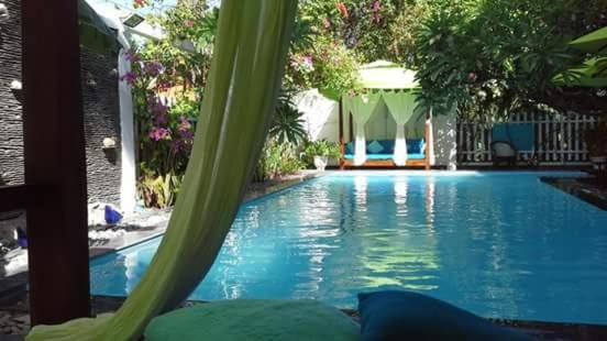Khách sạn La Marina 