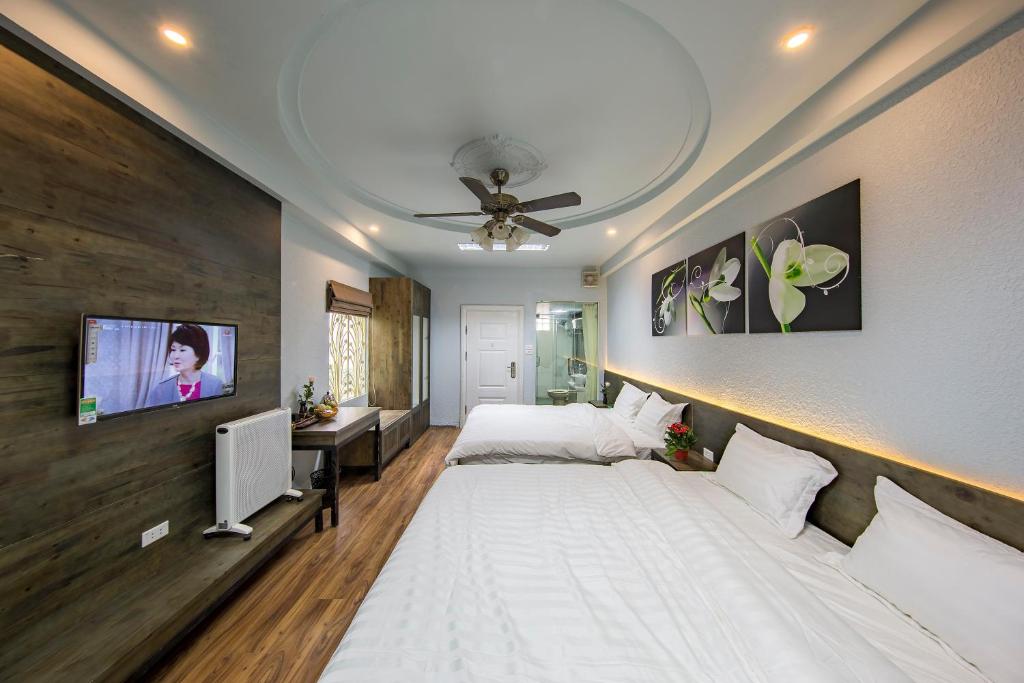 Трехместный (Трехместный номер с балконом), Hanoi Moon Cactus
