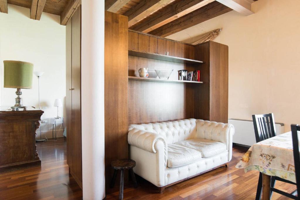 Il Molino Apartment - Tap to explore photos