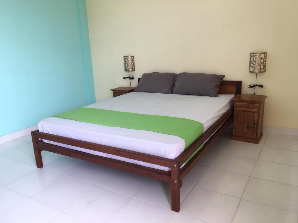 Двухместный (Бюджетный двухместный номер с 1 кроватью), Repag Wayan Canggu Hostel