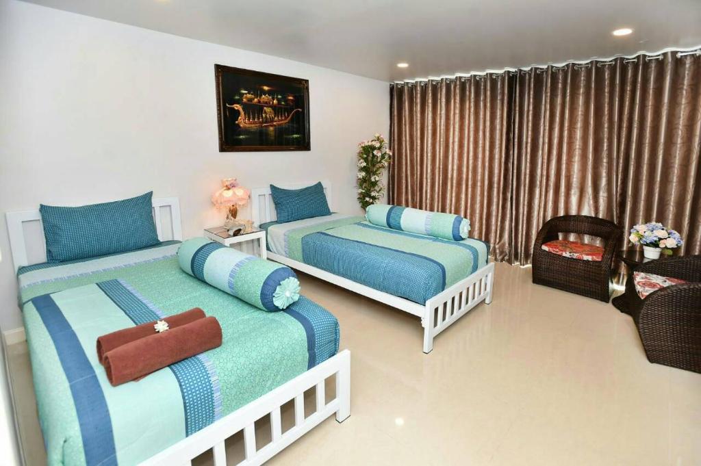 Двухместный (Двухместный номер Делюкс с 2 отдельными кроватями), Parvena Hotel