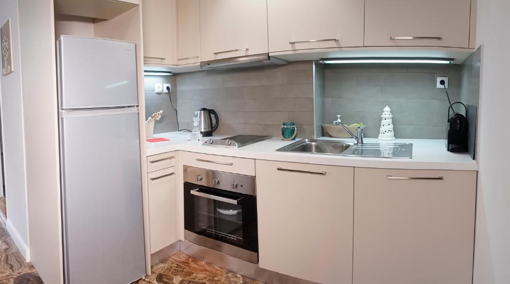 Апартаменты (Апартаменты с балконом), Heraklion Old Port Apartments