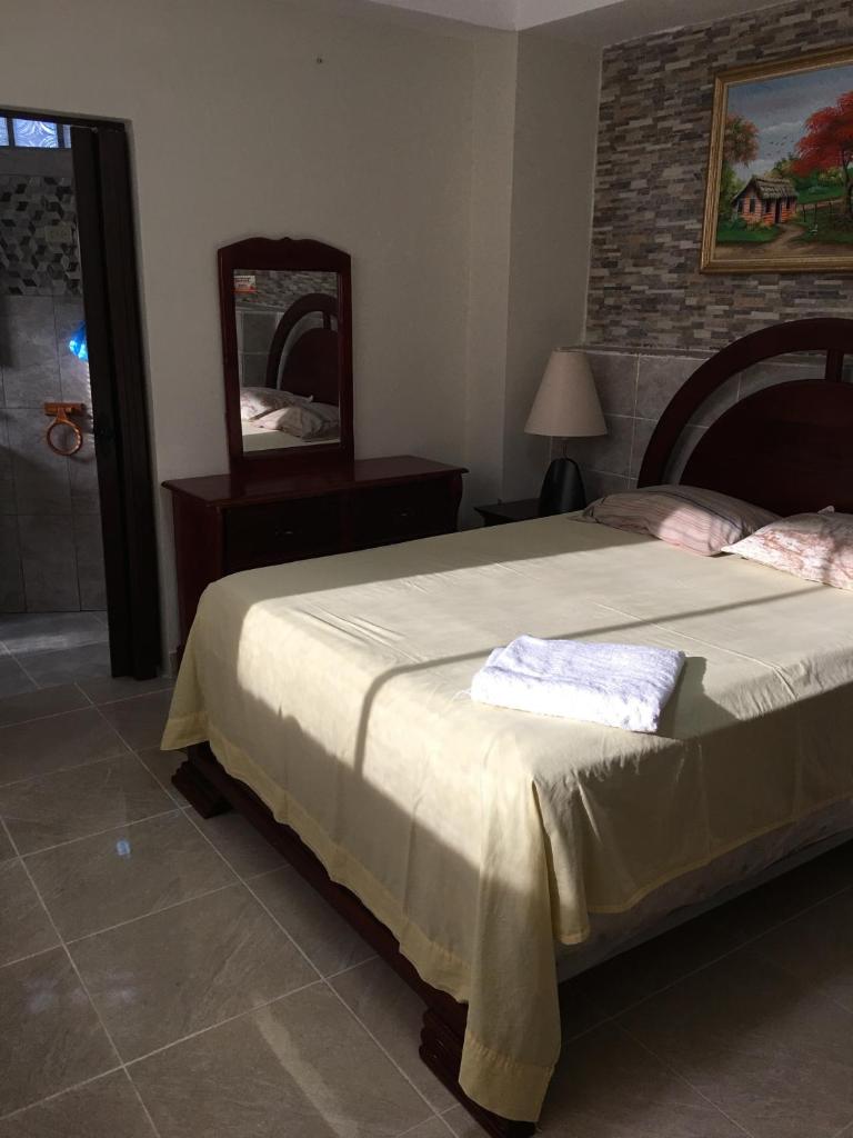 Студио (Улучшенный номер-студио), Costa Verde Hotel with patio