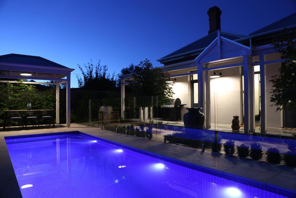 Hollidge House 5 Star Luxury Apartments photo 1