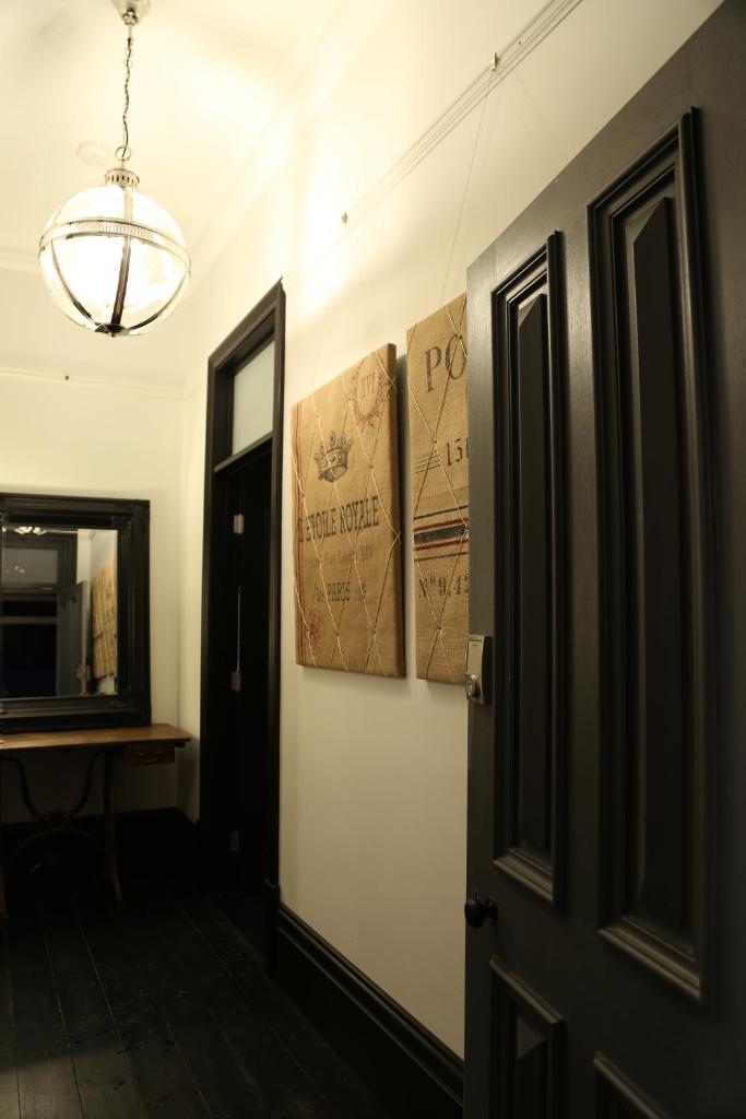 Hollidge House 5 Star Luxury Apartments photo 4