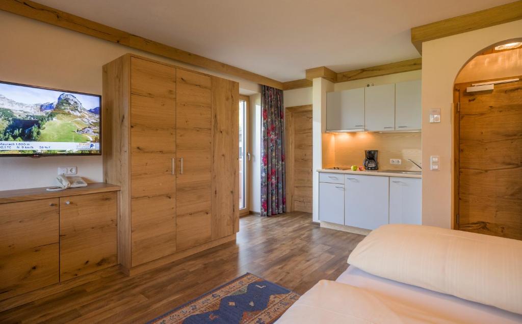 Апартаменты (Апартаменты с видом на озеро), Appartements Rofan