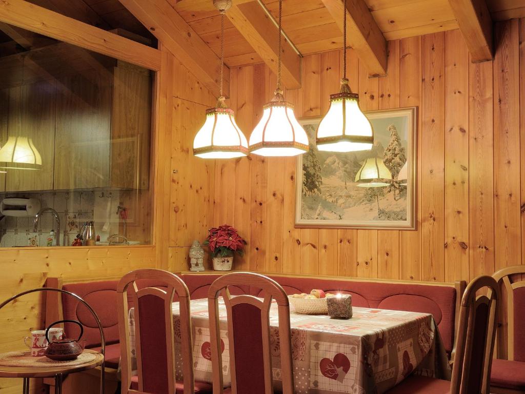 Cosy 3.5 pièce à Täsch photo 4