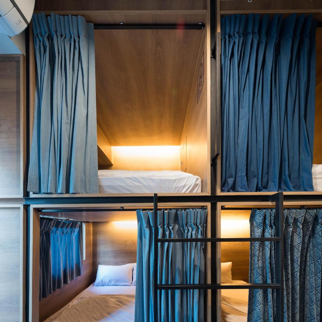 Номер (Кровать в общем номере для мужчин и женщин с 10 кроватями), Natee Hostel