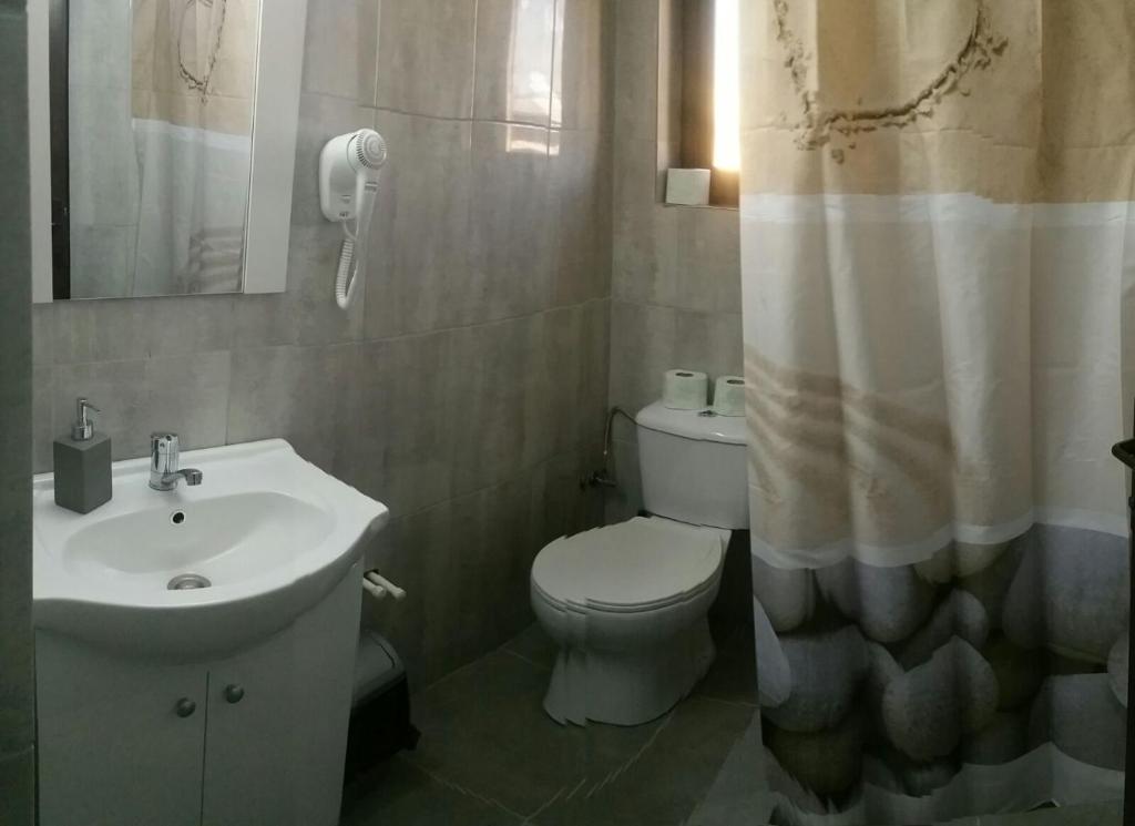Четырехместный (Четырехместный номер), Andia