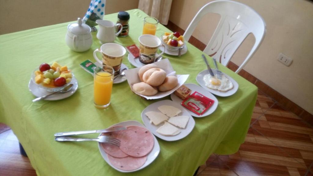 Hostal Geminis photo 2