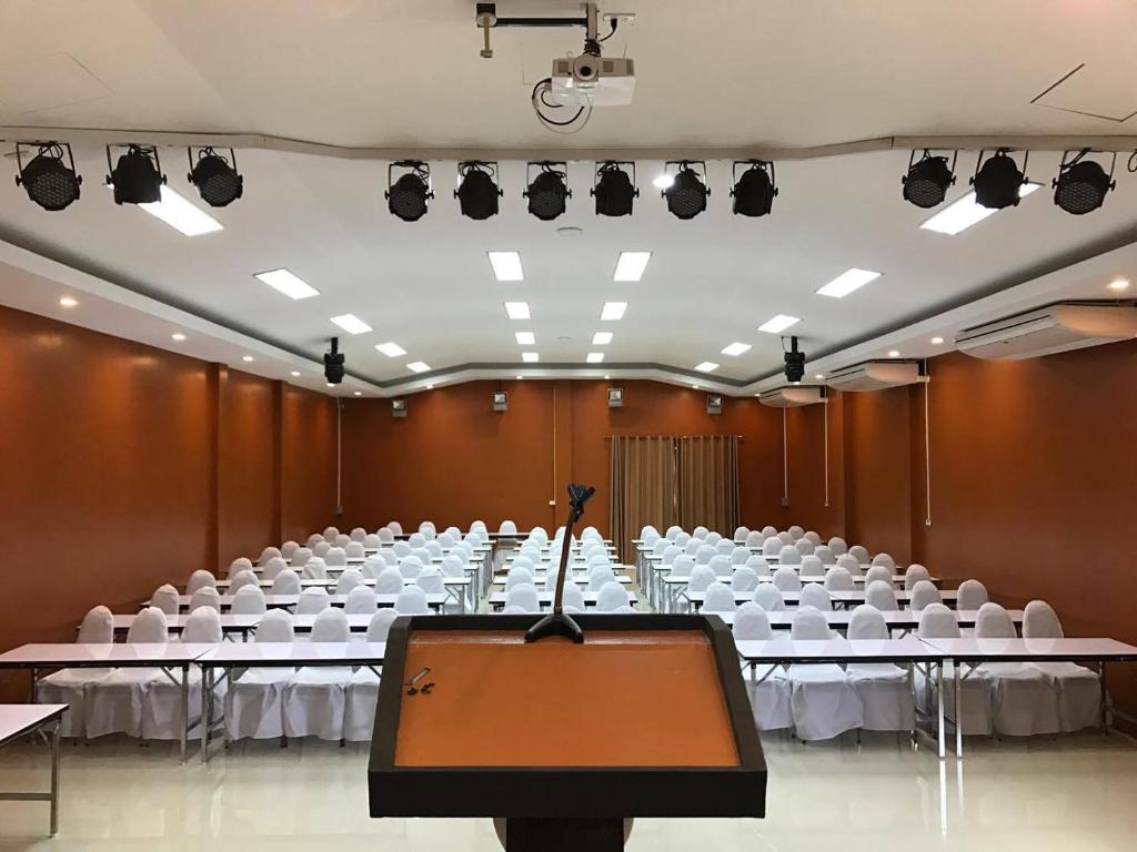 โรงแรมแอมไอม่อน - Am Amoonds Hotel photo 4